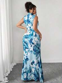 2025 Nuevo vestido midi elegante de cintura alta con estampado floral, cuello alto y sin mangas; Vestido midi de línea A con cintura ceñida y estampado floral; Vestido largo con volantes y estampado floral de estilo francés chic que estiliza la figura; Vestido de verano de estilo vacacional con cintura ceñida; Vestido de punto con estampado floral - Morado - Ver 10