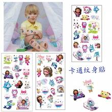 1套/3片 Gabby's Dollhouse 臨時紋身貼紙，可愛卡通貓兒童防水假紋身，兒童生日派對贈品，禮物袋填充物，嬰兒洗禮會身體藝術貼紙，教室獎勵與兒童DIY身體裝飾用品 - 彩色 - 查看 2