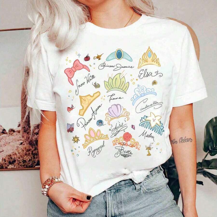 Watercolor Strokes Disney Princesses Crown T-Shirt, Disney Aurora Ariel Beauty Cinderella Tiana T-Shirt, Magic Kingdom Disneyland Girls Trip 2026 - trắng - Xem 1
