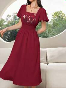 xheModelyn Vestido de manga corta con cintura anudada, volantes y bordado floral, estilo vacacionalxhe - Burdeos - Ver 6