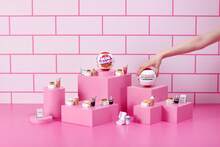 ZURU Mini Brands Create Krispy Kreme Create Series 1 Capsule - Mini Collectibles Blind Packaging, DIY, Resin Play, Mini Replica Food, NOT Edible, 8+ (Random) - Multicolor - View 10