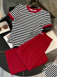 2 piezas Conjunto de camiseta y pantalones a rayas casuales para mujer - Blanco y Negro - Ver 1