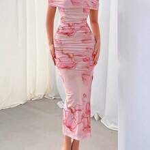 Vestido largo ajustado con hombros descubiertos, estampado floral rosa con malla, romántico para la cita del Día de San Valentín de la mujer - Verde - Ver 2