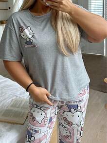 2 piezas Conjunto de pijama de manga corta con estampado de Hello Kitty para mujer de talla grande (Parte superior + Pantalones) - Gris - Ver 2
