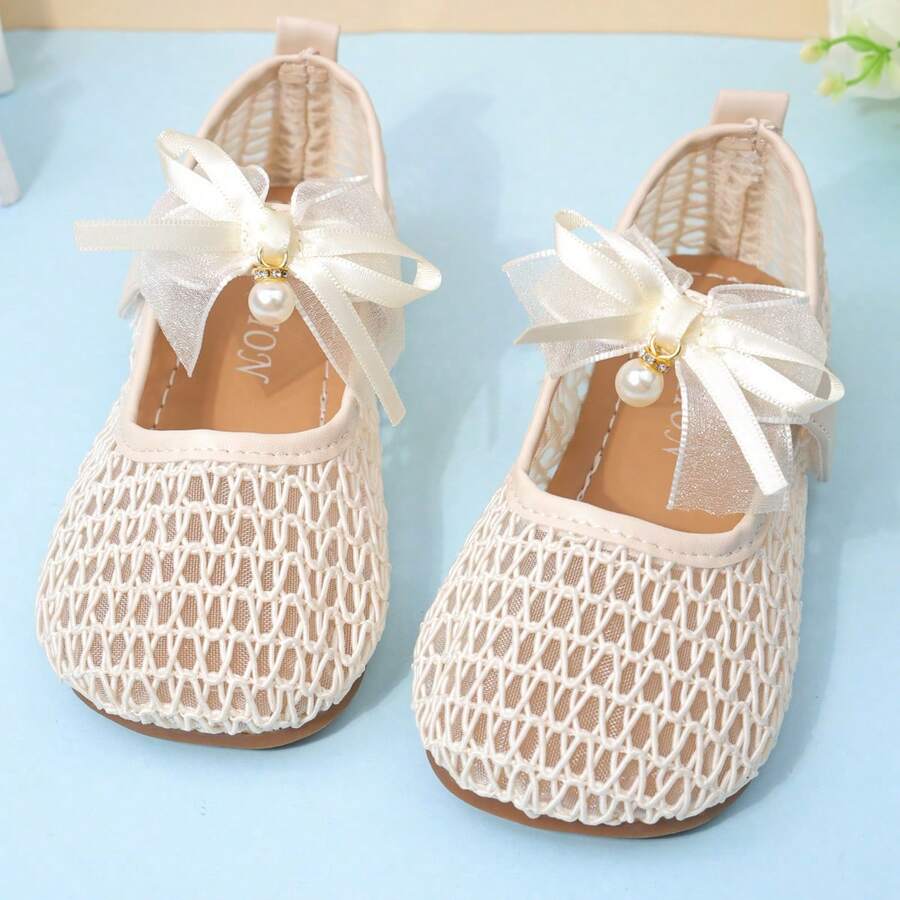 1 Đôi Giày Thời Trang Cho Bé Gái, Giày Bệ Đệm Màu Trắng, Thiết Kế Lưới Màu Be với Nơ Ngọc Trai, Thoáng Khí, Khóa Dán Dễ Mang Vào/Tháo Ra, Đế Mềm Chống Trượt Bền Chắc, Thích Hợp Cho Các Hoạt Động Mùa Hè, Tiệc Tụng, Liên Hoạn, Kỳ Nghỉ. - trắng - Xem 1