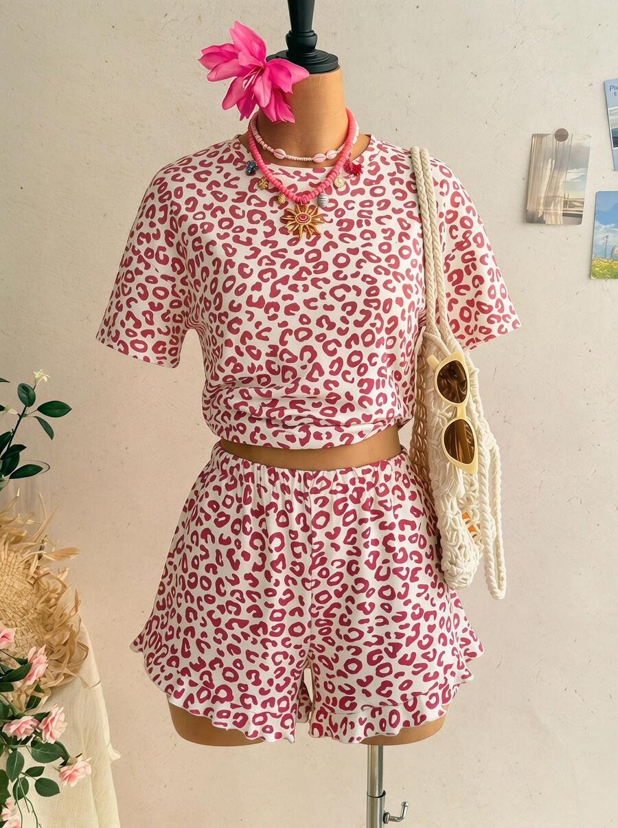 Temptaria Women's Loose Leopard Print Short Sleeve T-Shirt And Shorts Casual Set, Spring/Summer Elegant Vacation