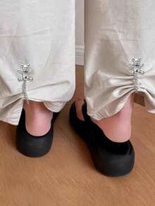 2pcs/4pcs/8pcs Cute Silver Bear-Shaped Pant Leg Shortener Clips, Prevent Pants Dragging On The Floor. Featuring Hidden Button And Pant Leg Closure Design, Seamless Fit, Effectively Shorten Pant Length. Suitable For Dress Pants And Casual Pants, Waterproof, Portable And Durable. - A - View 5