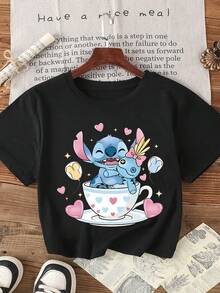 This Girls' Disney *Lilo & Stitch* T-Shirt Features A Double-Sided Print And Is Crafted From Soft, Comfortable Fabric. It Is The Perfect Choice For Girls To Wear While Traveling, Vacationing, Engaging In Outdoor Sports, Or For Everyday Casual Outings-A Stylish And Versatile Top That Is Ideal For Both The Spring And Summer Seasons. - màu đen - Xem 2