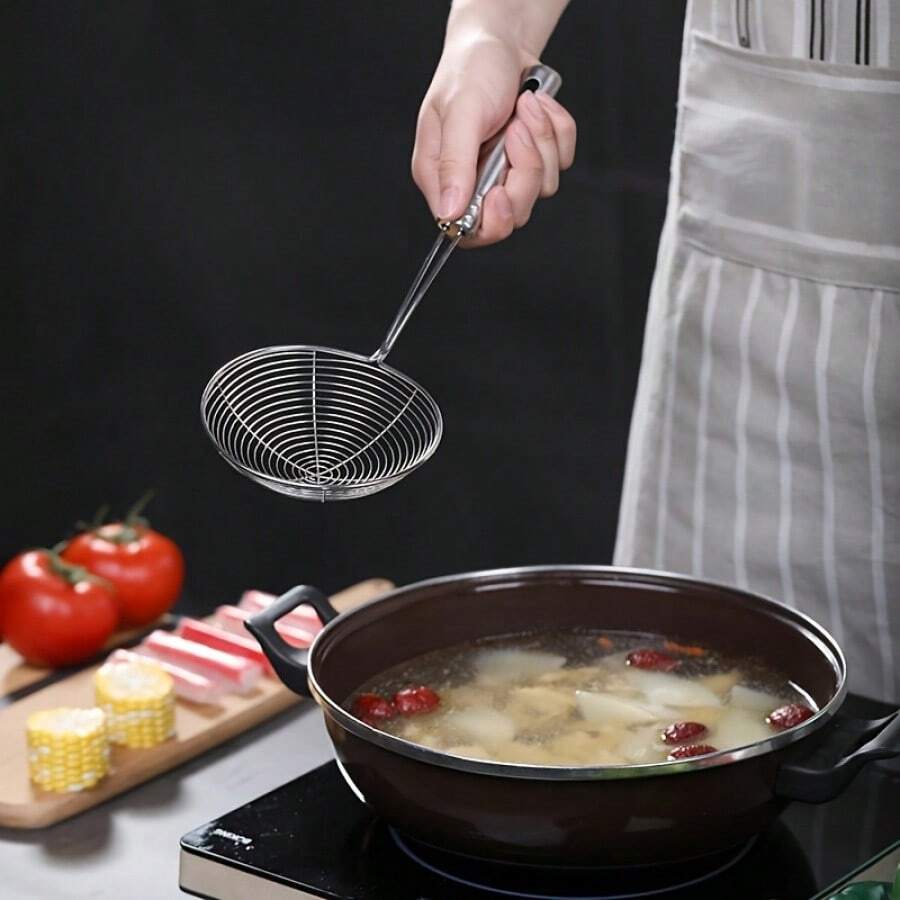不锈钢长柄食物滤网，大号厨房漏勺，适用于面条、饺子和油锅中的食物，烘焙和烹饪工具