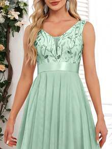 Vestido de dama de honor formal de línea A con escote en V sin mangas, bordado y de malla, vestido de fiesta elegante, vestido de invitado de boda formal, vestido de ceremonia de graduación, vestido de noche de primavera - verde menta - Ver 4