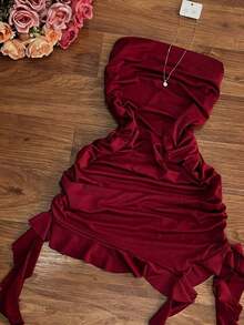 Elegante vestido ajustado de estilo francés color borgoña con escote halter, diseño asimétrico y fluido, perfecto para fiestas, vacaciones en la playa, festivales de música, salidas, vestido de verano ajustado, vestido de fiesta para mujer - Albaricoque - Ver 7