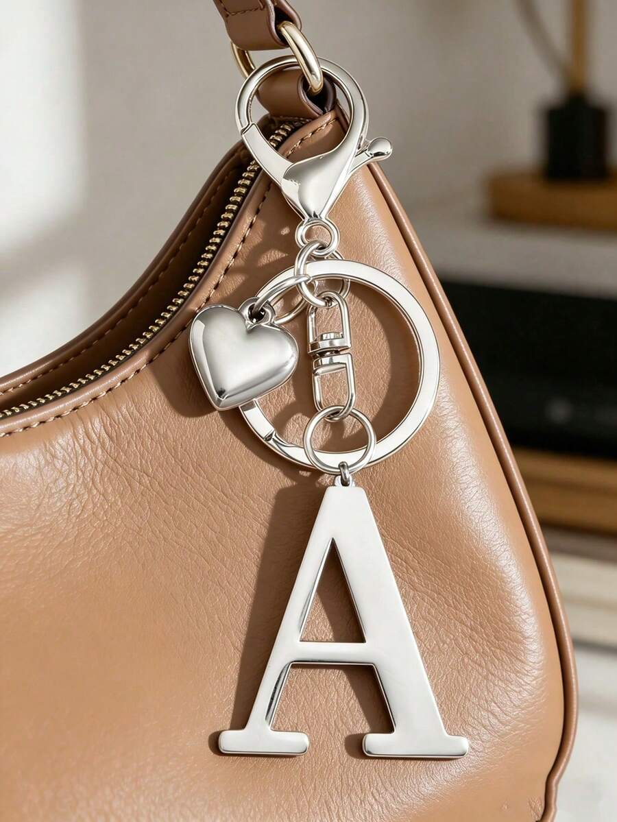 Premium Fashion Silver Metal Heart-Shaped Letter Keychain, A-Z 3D Letter Pendant, Stylish Alloy Keychain, Backpack Charm Car Keychain, Classic Minimalist Keychain For Women's Daily Use, Decorative Accessory, Perfect Gift For Friends, Family, Couples, Girlfriend, Special Occasions, Mother's Day - Multicolor - View 1