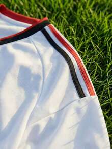 Men's And Women's 2026 World Cup Soccer Jersey, Printed With The Mexican National Flag And Coat Of Arms. It Symbolizes Mexico's Passion And Sporting Pride In The World Cup Tournament. This Loose-Fitting Jersey Is Perfect For Wearing On Independence Day And Also Makes A Great Gift For Soccer Fans. - 白色 - 查看 4