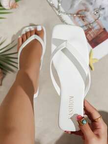 Women's Summer Square Toe Flip Flops Flat Sandals, Glossy Fashion Comfortable White Flat Slippers Suitable For Outing, Party, Beach - Pure White - View 2