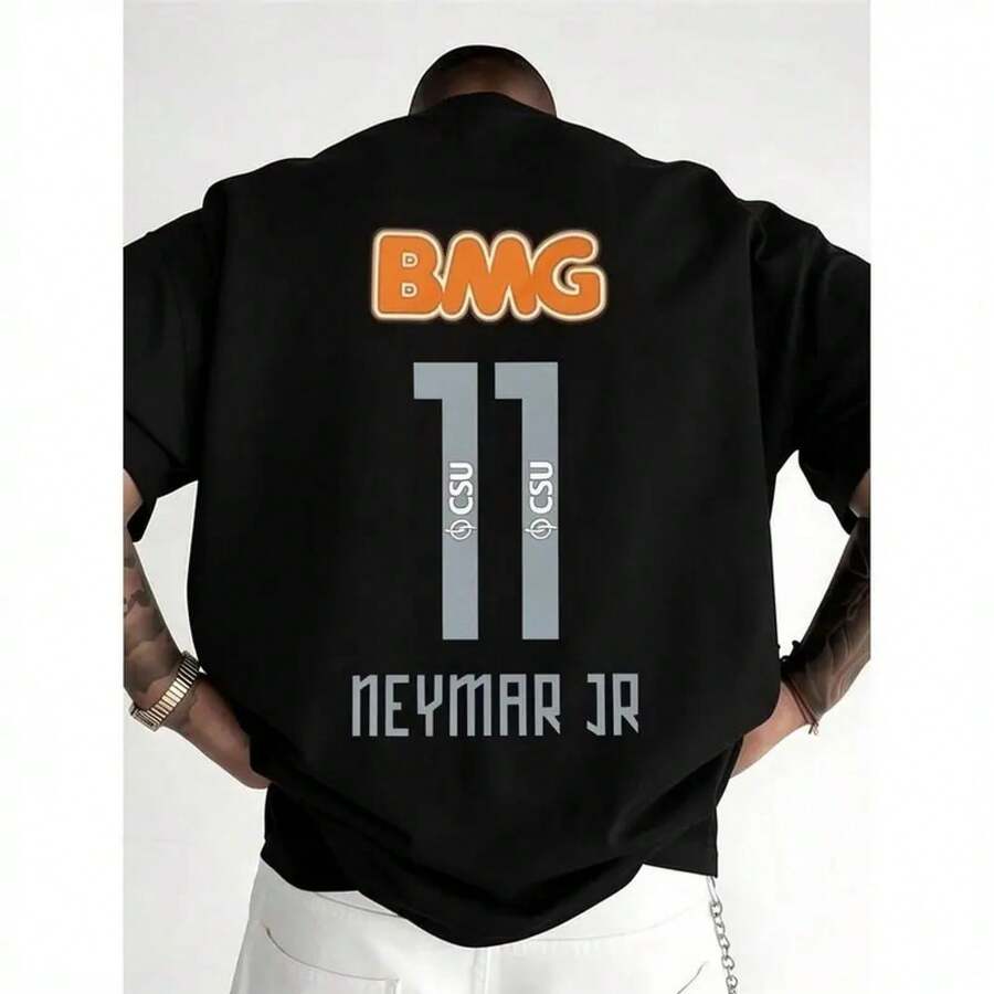 Number 11 And The Name  JR Symbolize A Passion For Football And The Energy To Overcome Challenges, Reflecting Strength And Sporting Pride With Bold Lettering That Evokes A Competitive Spirit And Team Unity. Men's T-Shirts With A Print On The Back, Made Of Durable Fabric. - 黑色 - 查看 1