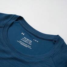 Under Armour Men's T-Shirt, UA Tech Textured SS, Simple, Comfortable, Suitable For Everyday Outdoor And Commuting Wear, Short-Sleeved T-Shirt. 1382796-498 - 1382796-498 - View 3