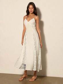 Vestido de verano de longitud media con tirantes de espagueti, unicolor y parches de encaje elegante para mujer - Blanco - Ver 6