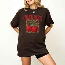 Camiseta con gráfico de cerezas Y2K: Camisa unisex retro con estampado de leopardo - Negro - Ver 5