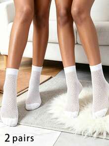 2 Paar Damen Mesh Knöchelsocken, super dünne Sommersocken, modische schwarz-weiße lässig Sport Socken - Schwarz und Weiss - Übersicht 6