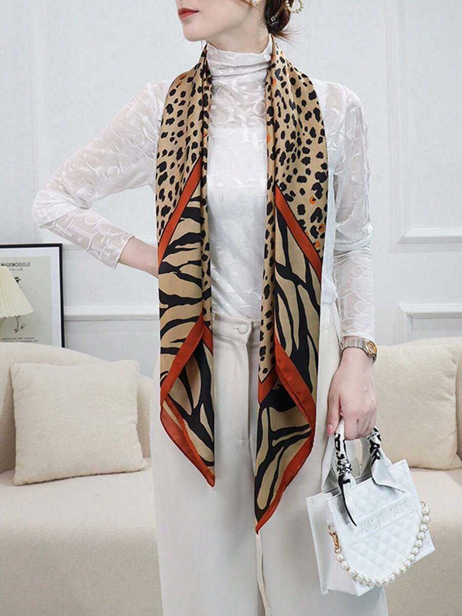 Khăn choàng lớn nữ satin họa tiết paisley in mềm mịn chạm nhẹ dùng cho du lịch ngày lễ và hằng ngày - Màu Khaki - Xem 1