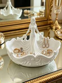 This French Vintage-Style Jewelry Tray Boasts An Elegant Design And Is Adorned With Delicate Figurines. Perfect For Storing Jewelry, It's Ideal For Placing On A Dressing Table, Bedside Table, Entryway Table, Or Desktop – Both Practical And Beautiful. - Multicolor - View 6