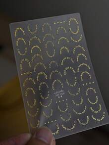1 Sheet Thin & Flexible Nail Stickers, Waterproof & Tear-Resistant, Self-Adhesive Nail Art Decals For DIY Manicure - Gold - View 3