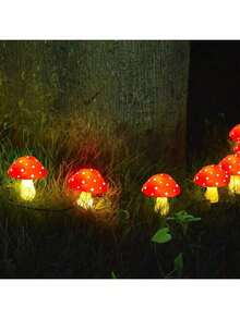 8 Stücke/12 Stücke/20 Stücke Set solarbetriebene rote pilzförmige Lichterkette, warmweiße LED-Gartenwegleuchten für Außenbereich, geeignet für Garten, Rasen, Zaun, Blumenbeet, Nachtatmosphären-Dekoration (Neues/Altes Modell wird zufällig geliefert) - Rote Pilze, die in den Boden gepflanzt wurden - Übersicht 4