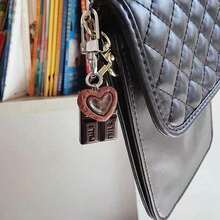 1pc Simulation Chocolate Keychain Bag Charm Backpack Accessories Valentine's Day Valentines Car Accessories School Cute Goth Y2k Bag Accessories Lanyards With Id Holder Car Accessories Bag Charms Gifts Mother, Father, Graduation, And Teacher - Nhiều màu - Xem 3