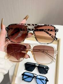 4pcs Women Plastic Frame Classic Personalized Leopard Catwalk New Vintage Fashion Eyeglasses For Driving Fishing Boating Street Snap Musical Festival Tropical Beach Vacay Outdoor Casual Activities Fashion Accessories Suitable For All Face Shapes - Multicolor - View 5