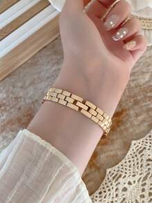 1 件女士金色椭圆形石英表，优雅时尚，适合日常佩戴、生日、毕业礼物、休闲聚会和派对。 - 金色 - 查看 6
