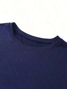 Camiseta casual de manga corta con cuello redondo y estampado de eslogan de verano para hombres - Negro - Ver 6