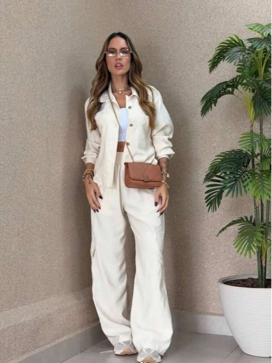 Chic Velvet Set - Light Wash - View 1