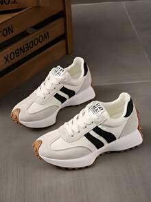 2026 New Retro Suede Sneakers Women, Blue White Casual Lace-Up Trainers, Comfortable Non-Slip Chunky Sole Running Shoes - trắng - Xem 6
