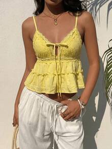 Top de encaje color albaricoque para mujer, de tela tejida sólida con empalmado de encaje, adecuado para citas, vacaciones y verano en la playa - Amarillo - Ver 3