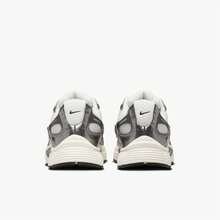 Nike Men's V5 RNR Phantom Pencil Point - 顏色預設值 - 查看 5