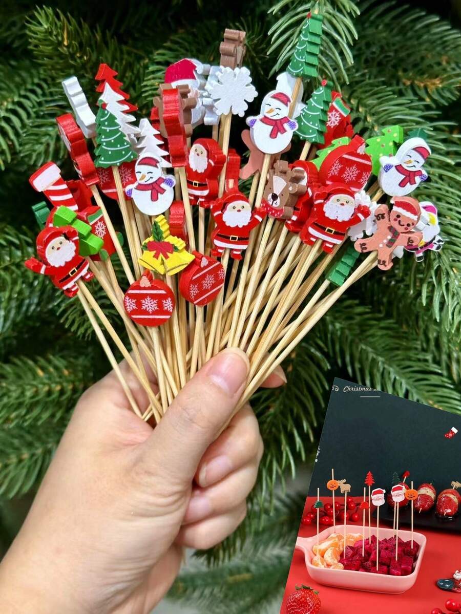 100 que xiên trái cây hỗn hợp ngẫu nhiên với họa tiết Giáng sinh. Những que xiên tre đầy màu sắc và sáng tạo này có các họa tiết như ông già Noel, người tuyết, cây thông Noel, tuần lộc, bông tuyết và khuôn mặt ông già Noel. Chúng có thể được sử dụng như que xiên cocktail, nĩa ăn bánh, que xiên thịt nướng, que xiên trái cây khô và tăm trang trí.