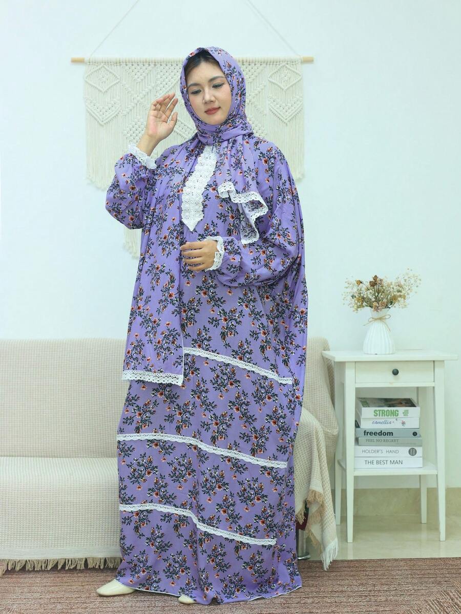 Women's Oversized Bohemian Style Long Prayer Robe, Purple Floral Print, Decorated With Lace Trim