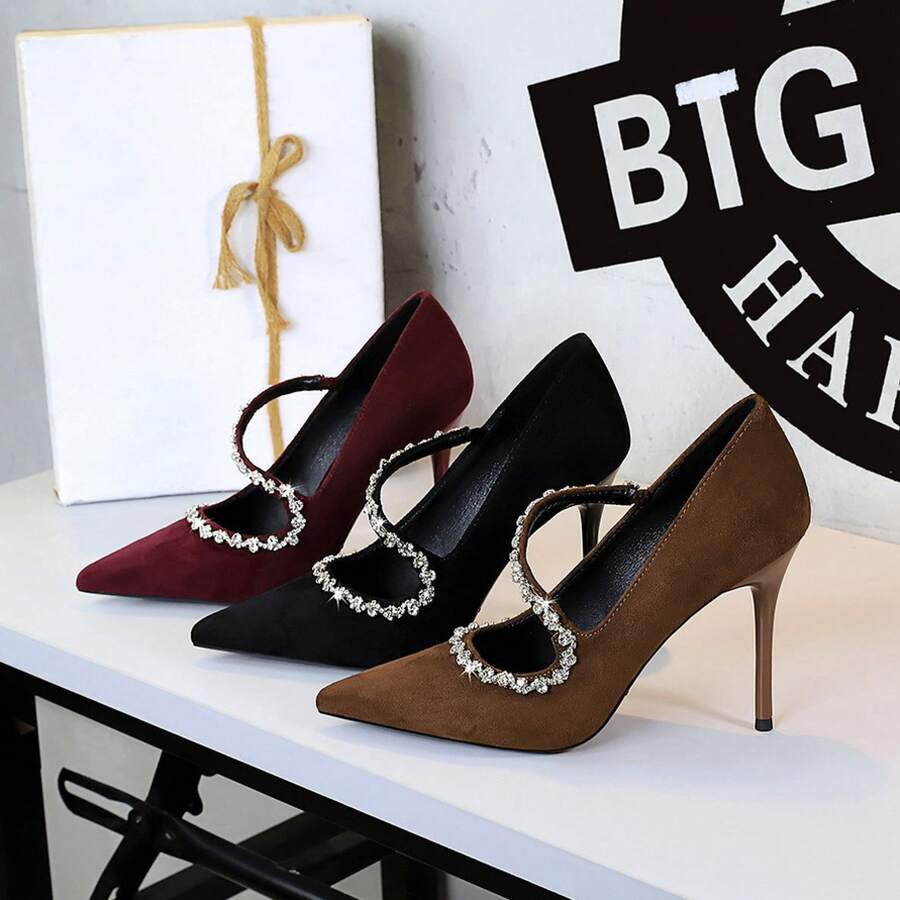 2521 Single Shoes (This Model Is Sold Out And Will Not Be Restocked) - Ankola Red - View 1