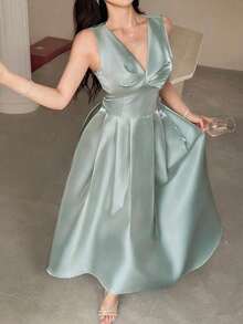 Vestido de mujer de unicolor con cuello en V y sin mangas, elegante para primavera y verano - verde menta - Ver 5