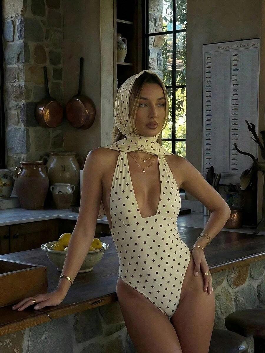 Traje de baño de dos piezas con estampado de lunares, escote asimétrico y espalda descubierta, atuendo de vacaciones en la playa para el verano - Marrón Chocolate - Ver 1