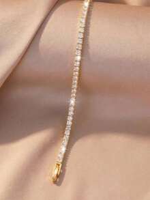 Pulsera de tenis con diamantes de imitación de varios tamaños, estilo hip-hop de lujo, base chapada en oro con diseño de "incrustación de diamantes cuadrados densos + estructura de cadena de tenis", combinando la vibra brillante del hip-hop con la sensación de joyería de lujo exquisita. Adecuada para estilo maduro, salidas diarias, estilismo de moda, reuniones casuales - Dorado - Ver 4