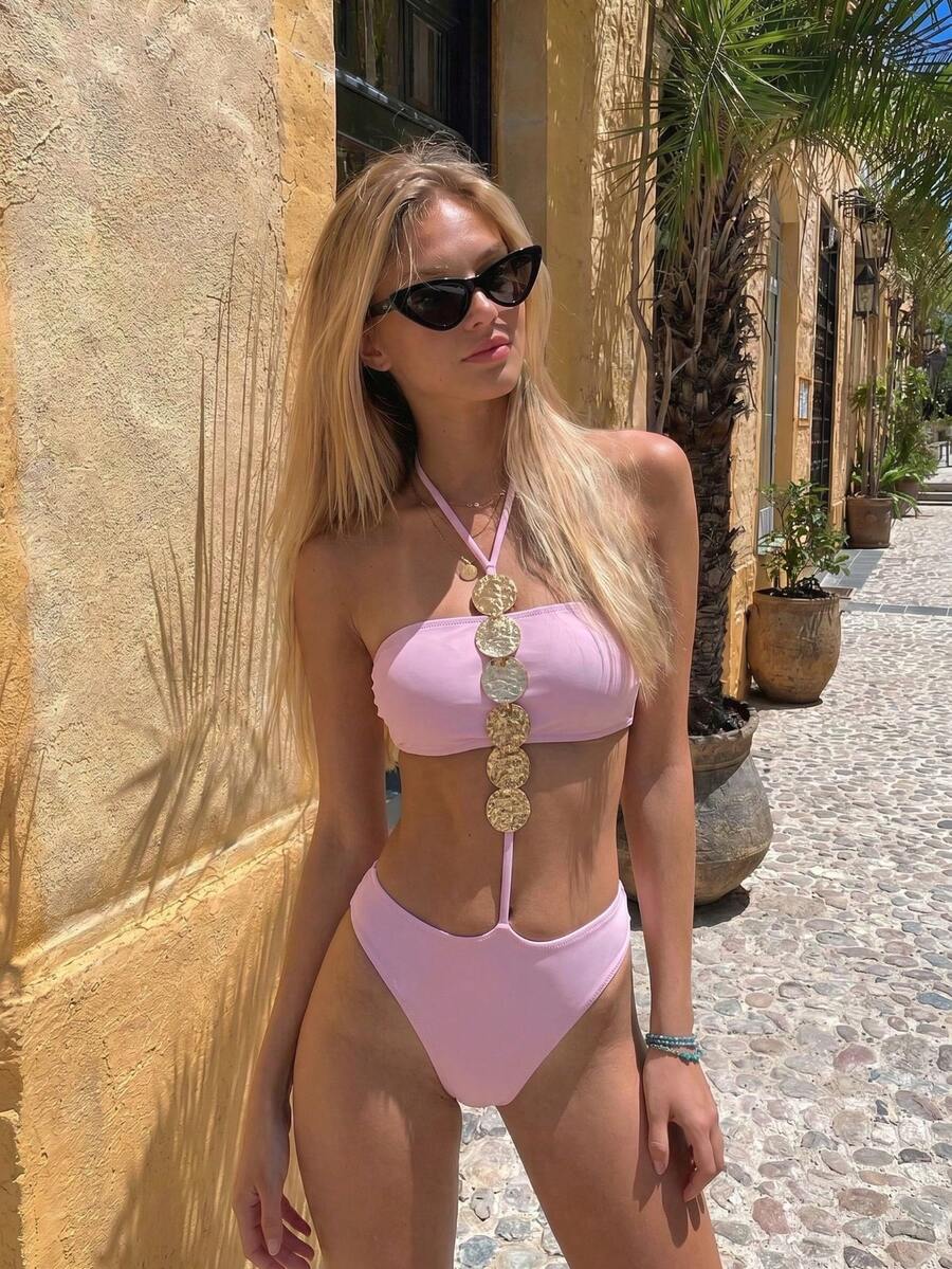 Bộ bikini hai mảnh kiểu yếm cổ điển, gợi cảm, thanh lịch dành cho nữ, mẫu mới về mùa xuân/hè, được trang trí bằng đồng xu, chất liệu vải co giãn cao. - Màu tím hoa cà - Xem 1