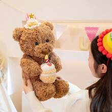 Gấu bông Teddy 15 inch cầm bánh kem chúc mừng sinh nhật, gấu bông Teddy lớn dễ thương, quà trang trí sofa, quà tiệc và lễ hội cho trẻ em, gia đình, bạn bè và bạn cùng lớp, quà tặng tinh tế cho Giáng sinh và Lễ Tình nhân. - Nhiều màu - Xem 9