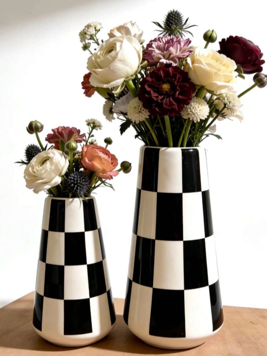 Stylish Striped Ceramic Vase - Ideal For Living Room Decor, Perfect New Home Or New Year Gift (No Flowers), Ceramic Vase Decor|Striped Ceramic Vase|Decorative Knot Design, Ceramic Vase Decorations - Checkered Bottle - View 1