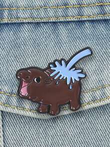 Cartoon Cute Hippo Bathing Enamel Pin, Funny Hippo Playing In Water Metal Brooch, Lapel Pin, Backpack Badge, Pin Ornament Gift - Multicolor - View 3