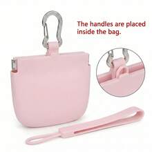 Bolsa de Silicone para Petiscos de Cachorro de Mão Única, Bolsa de Treinamento de Cachorro Pequeno de Bolso com Argola de Puxar e Tampa de Fechamento Automático (Alça de Pulso Incluída), Bolsa Portátil de Armazenamento de Petiscos para Animais de Estimação, Leve e Conveniente para Treinamento de Cachorro, Caminhada, Atividades ao Ar Livre, Material de Silicone Macio Fácil de Limpar, Bolsa Durável de Recompensa para Animais de Estimação, Tamanho de Bolso Compacto para Carregar, Adequado para Cães Médios e Pequenos, Filhotes, Acessório Essencial para Treinamento de Animais de Estimação, Disponível nas Cores Preto, Azul Marinho, Rosa, Azul Claro, Verde Escuro - Multicolorido - Visão 13