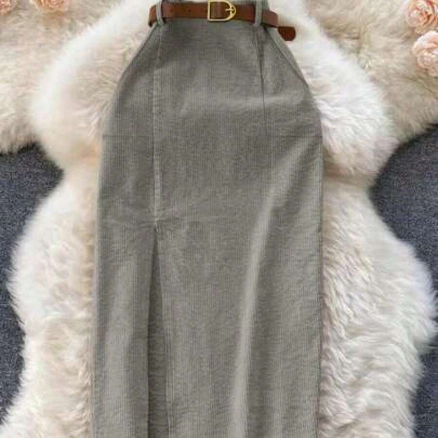 Falda de pana con bolsillos y abertura con cinturón para mujer en color caqui - Gris - Ver 1