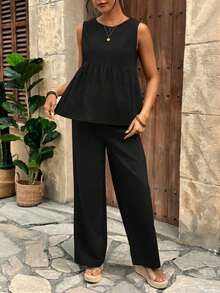 Conjunto de maternidad de 2 piezas - Blusa sin mangas de cuello redondo con volante en el bajo y pantalones con cintura ajustable, de estilo casual - Negro - Ver 4