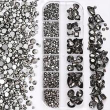12 Pieces Of 3D Clear Crystal Nail Stickers Mixed With Oval Diamonds, Butterflies, Hearts And Round Rhinestones For Nail Decoration. - 淡紫色 - 查看 7