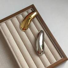 1 broche metálico con brillo simple, adecuado para vestidos y abrigos que realzan la cintura, accesorio de moda de alta gama - Dorado - Ver 3